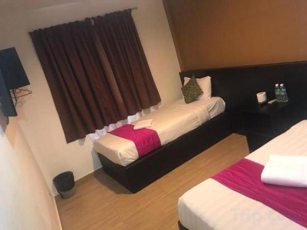 Oyo 90106 Sindbad Hotel