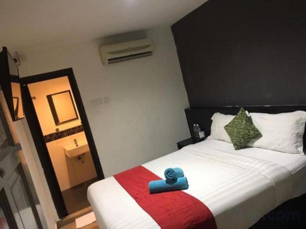 Hotel Oyo 90106 Sindbad 2*